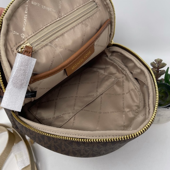 Michael Kors Erin Small Convertible Backpack - Picture 8 of 11